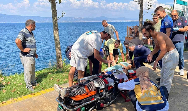 Elektrikli bisiklet denize uçtu: 3 kişi yaralandı