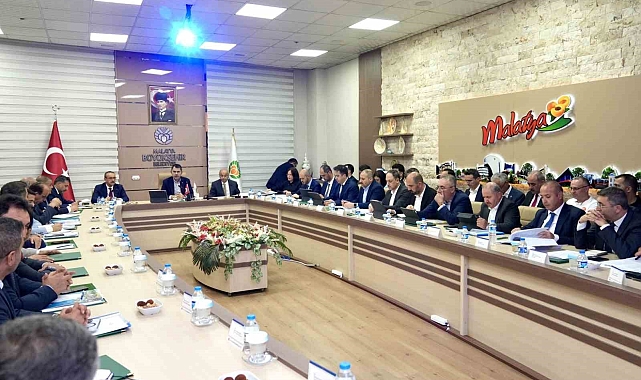 En geç 4 ay içinde 200 bin konutu teslim edeceğiz