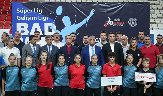 Erzincan'da Badminton Süper Ligi ve Gelişim Ligi müsabakaları başladı
