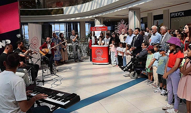 Erzurum'da Özel bireylerden özel konser