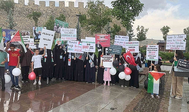Erzurum'da sağlık çalışanları Filistin'de destek, İsrail'e protesto yürüyüşleri devam ediyor