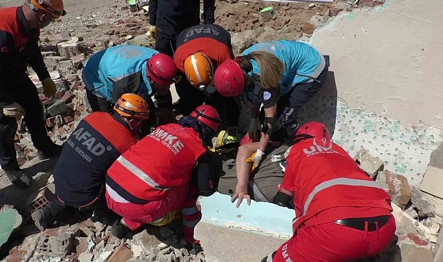 Erzurum'da gerçeğini aratmayan tatbikat