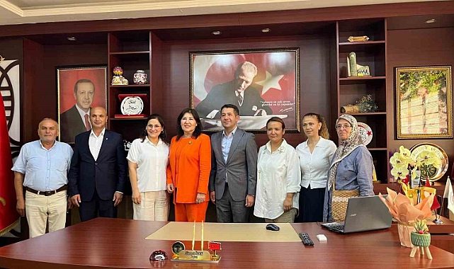 Feke Belediye Başkanı Özen, Tapan Bıçağını tanıtıyor