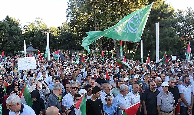 Filistin direnişi ve İsmail Haniye için yürüyüş