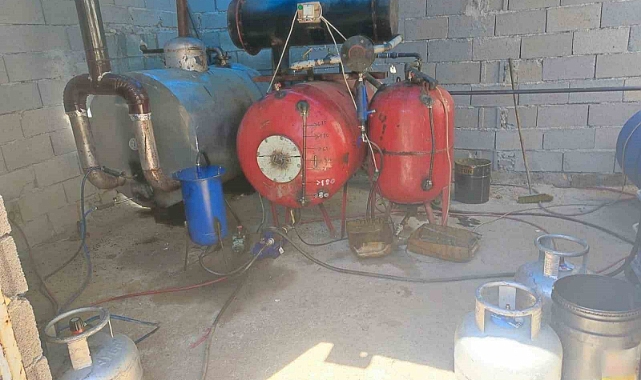 Gaziantep’te 400 bin TL değerinde kaçak akaryakıt ele geçirildi: 4 gözaltı