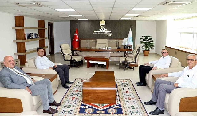 Gördesli muhtarlardan hizmet teşekkürü