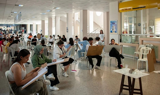 Güzel Sanatlar Fakültesi özel yetenek sınavı yapıldı