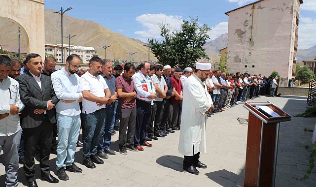 Hakkari'de gıyabi cenaze namazı kılındı Haniye için