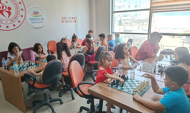Hakkari'de 'Yaz Okulu' Kurslarına Büyük Başvuru