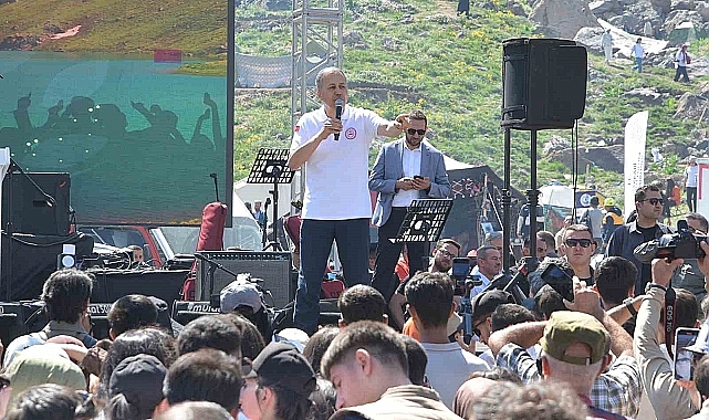 İçişleri Bakanı Ali Yerlikaya '6.Cilo Fest'i ziyareti etti
