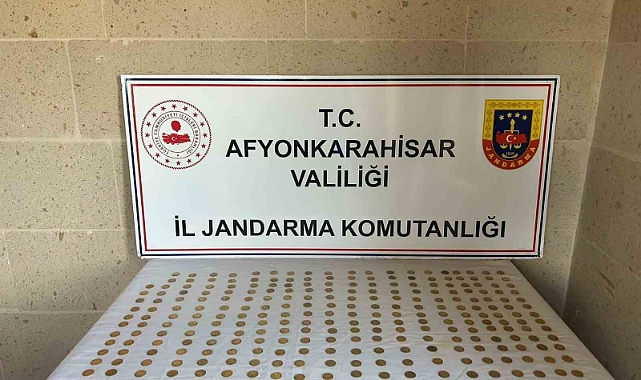 Jandarma 299 adet sikke ele geçirdi