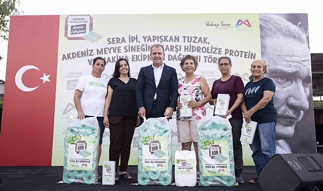 Mersin Büyükşehir Belediyesinden çiftçiye destek