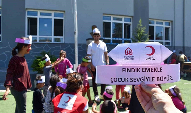 Mevsimlik tarım işçilerinin çocukları şenlikte buluştu