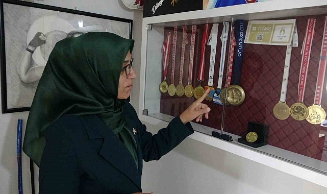 Milli Boksör Hatice Akbaş'ın annesi İlkay Akbaş: "Altın madalyanın yeri hazır"