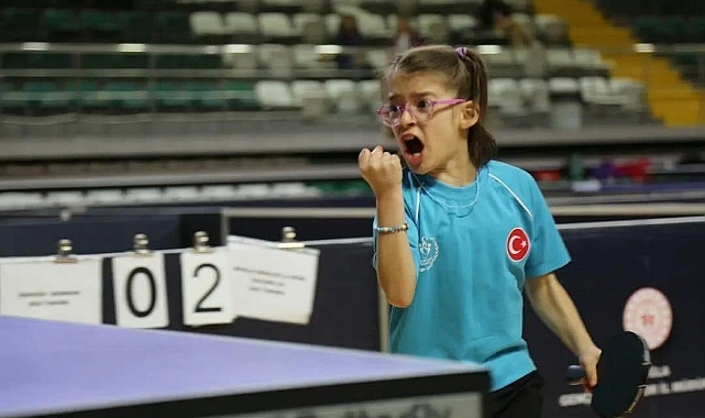 Muğlalı milli sporcu Üstündağ, Fransa’ya uğurlandı