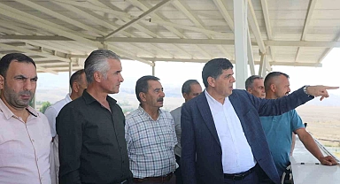 Muhtarlarla bir araya geldi Rektör Alma