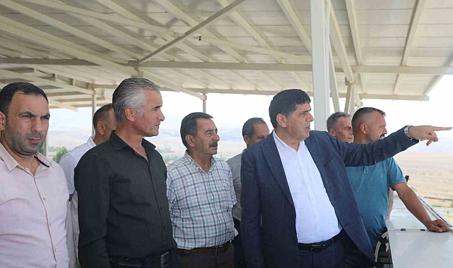 Muhtarlarla bir araya geldi Rektör Alma