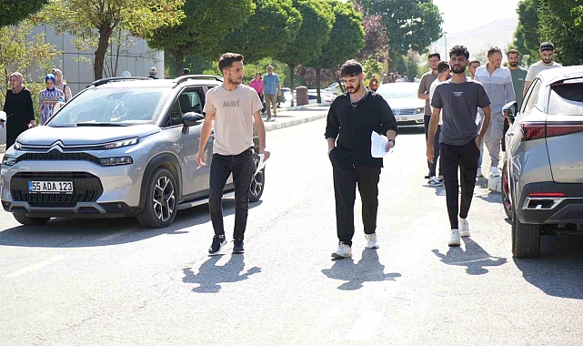 Muş'ta KPSS Öğretmenlik Alan Bilgisi sınavı heyecanı başladı