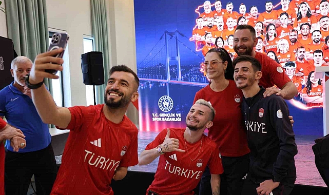 Paralimpik milli takımı tören eşliğinde Fransa’ya uğurlandı