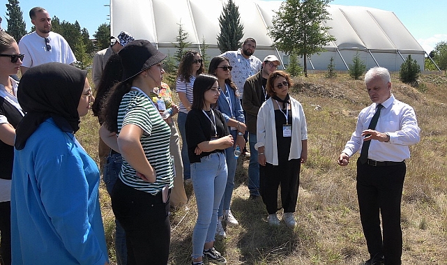 Prof. Dr. Küçük, “Teknolojik olarak dünyada İHA kullanarak yangınları gözetleyen iki ülkeden birisiyiz”