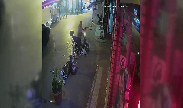 Sinop’ta çöpleri çevreye saçan kişi kamerada