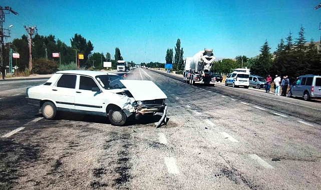 Tarfik kazası 2 yaralı