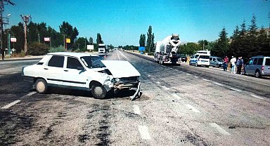 Tarfik kazası 2 yaralı