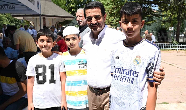 Taşkın, Başharık Mahallesi'nde vatandaşlarla bir araya geldi