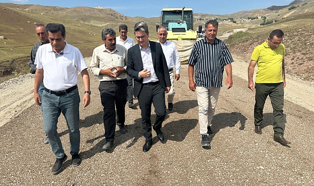 Taşlıçay Kaymakamı Arıkan, Yol Çalışmalarını İnceledi