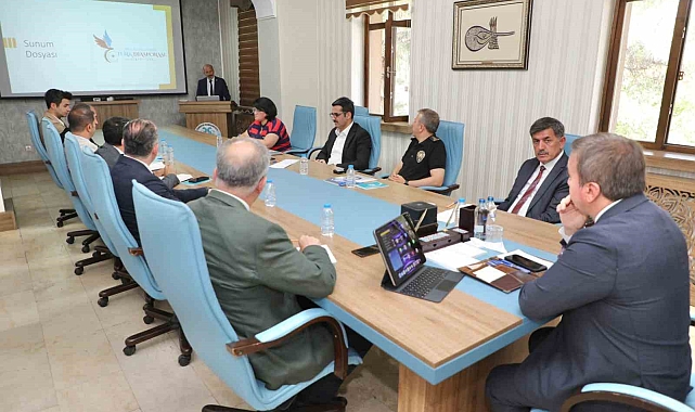 "Türkiye Yüzyılında 1. Uluslararası Türk Diasporası Sempozyumunun" hazırlık toplantısı düzenlendi