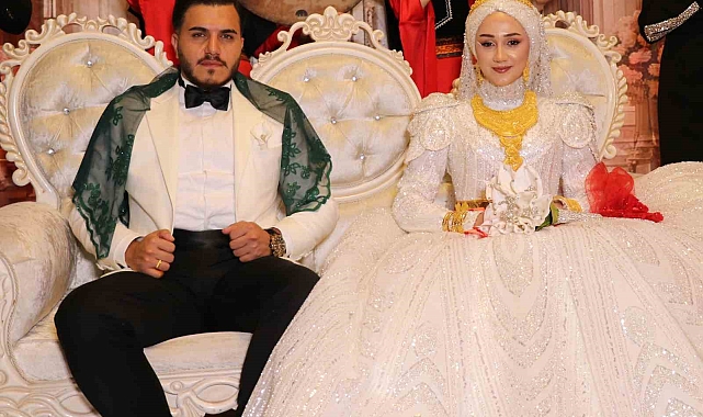Van'da Altın Yağdıran Düğün! Geline 3 Kilo Altın, Damada 12 Milyon TL