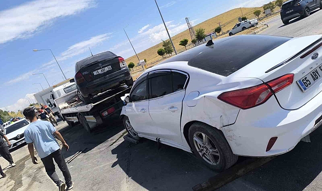 Van'da trafik kazası: 2 yaralı