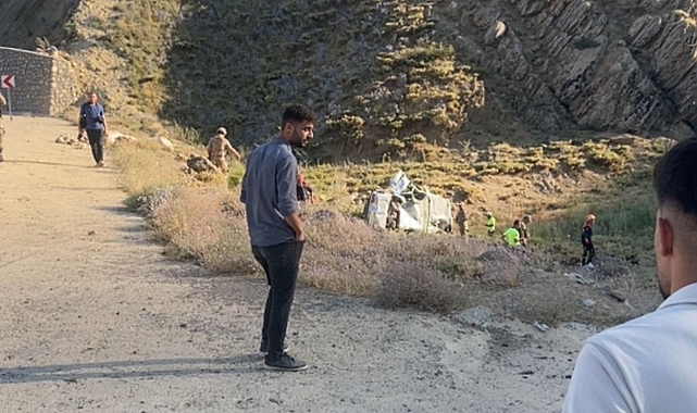 Virajı alamayan otomobil şarampole uçtu: 1 ölü, 3 yaralı