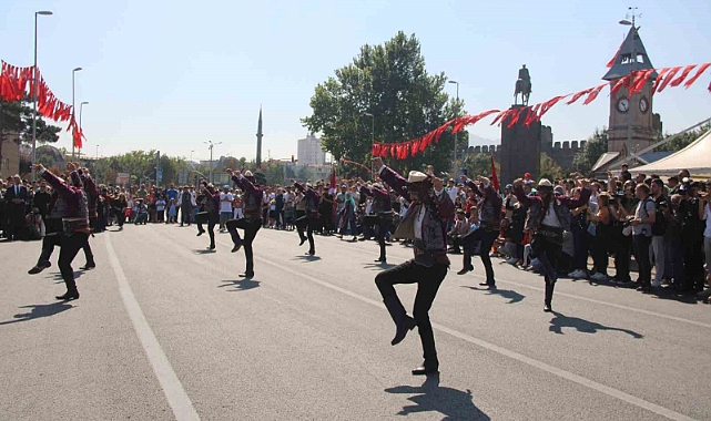 Zafer Bayramı, Kayseri’de coşkuyla kutlandı