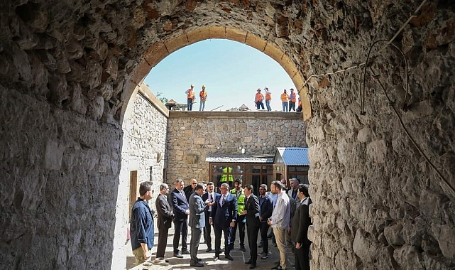 767 yıllık tarihi İzzettin Şir Camii restore ediliyor
