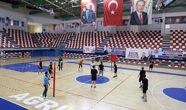 Ağrı’da 2. Kamu Spor Oyunları Müsabakaları Başladı