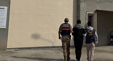 Ağrı’da 8 yıl hapis cezası bulunan firari yakalandı