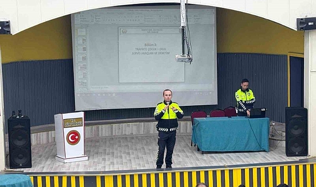 Ağrı’da Güvenli Ulaşım İçin Okul Servisi Şoförlerine Eğitim Verildi
