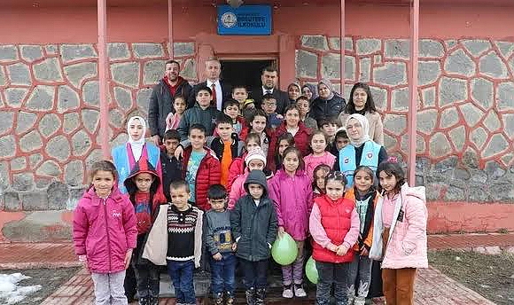 Ağrı'da okula “uyum” zili yarın çalacak