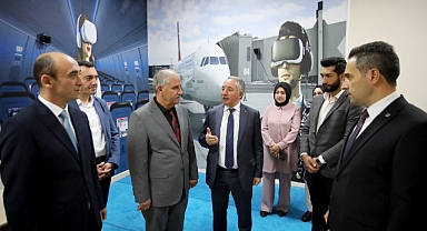 Ağrı Sivil Havacılık MYO'da Sanal Gerçeklik Laboratuvarı Açıldı