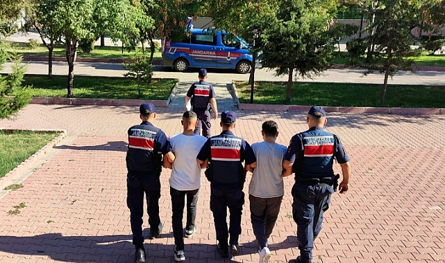 Aksaray’da jandarmadan uyuşturucu operasyonu: 2 tutuklama