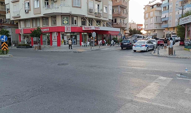 Antalya’da motosiklet ile elektrikli bisiklet çarpıştı: 2 yaralı