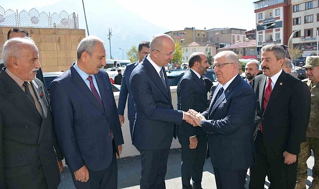 Bakan Güler Hakkari'de
