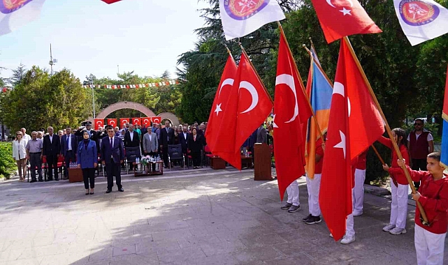 Başkan Ataç, Mahmudiye’nin kurtuluş yıldönümü programına katıldı