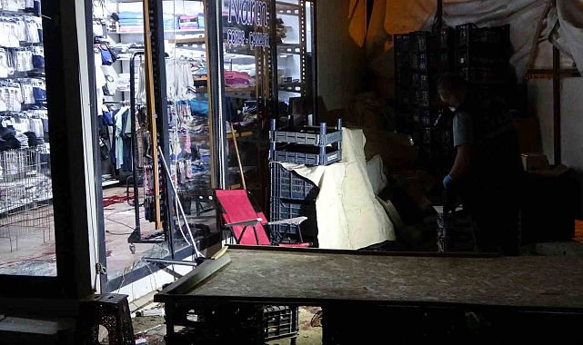 Bıçaklı kavga anonsuna giden polis ekipleri çorapçı esnafını kanlar içerisinde buldu