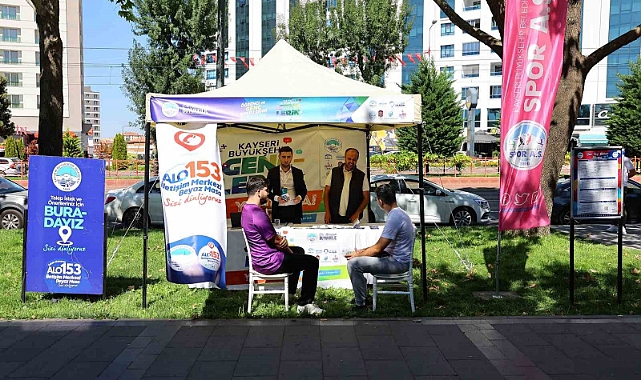 Büyükşehir’in Ücretsiz Rehberlik ve Danışmanlık Hizmeti’ne, öğrencilerinden tam not