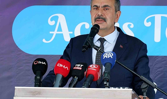 Büyükşehir Tortum'da yöresel ürünler çarşısı açtı