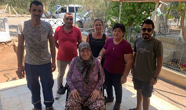 Didim’de akülü tekerlekli sandalye, engelli vatandaşa teslim edildi