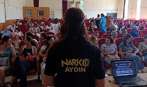 Didim’de Narkotik’ten bilgilendirme