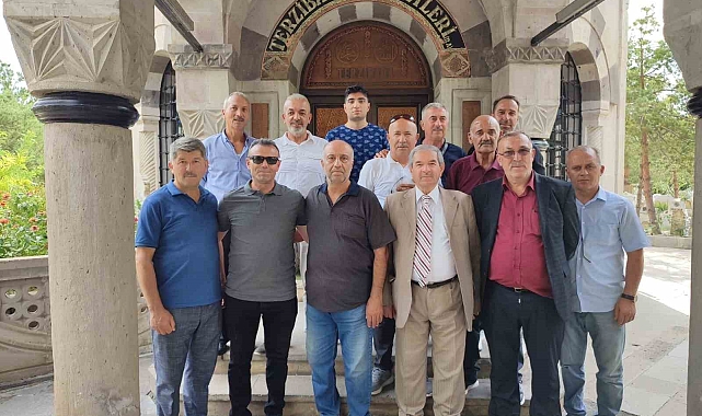 Erzincan'da 30 yıl önce şehit edilen silah arkadaşlarını unutmadılar